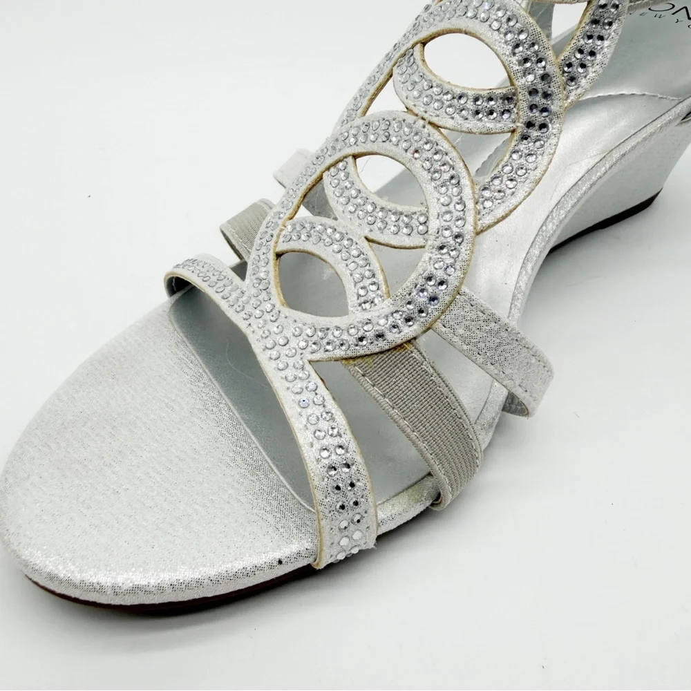 Jones New York Denice Strappy Bling Wedge Sandals Elastic Ankle Silver 9.5 NEW